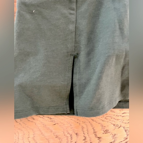 Old Navy Powerchill Active Skort Skirt Green Women Small - Picture 4 of 5